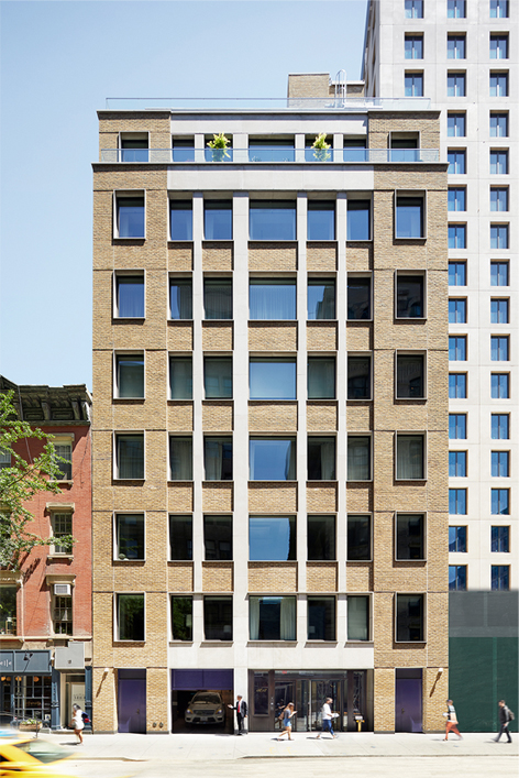17E12 Exterior