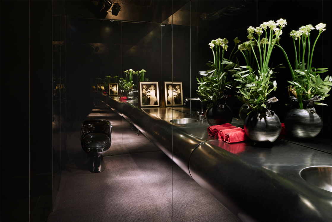 A Sexy Way of Living Interior